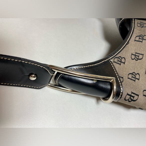 Dooney & Bourke Buckle Bucket Handbag Purse Lock Monogram Signature Black Grey. - Picture 16 of 16